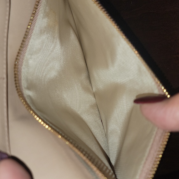 Authentic Prada quilted wallet - Picture 11 of 11